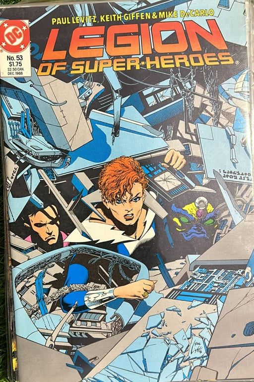 Paul Levits , Keith Giffen - Legion of superheroes- old paperback - eLocalshop